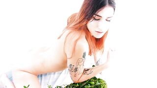 mia rand - out doors noodz