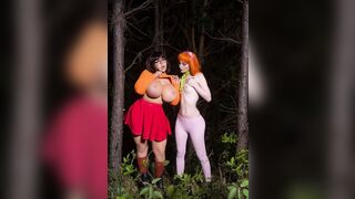 BISHOUJO VELMA AND DAPHNE PHOTO SET